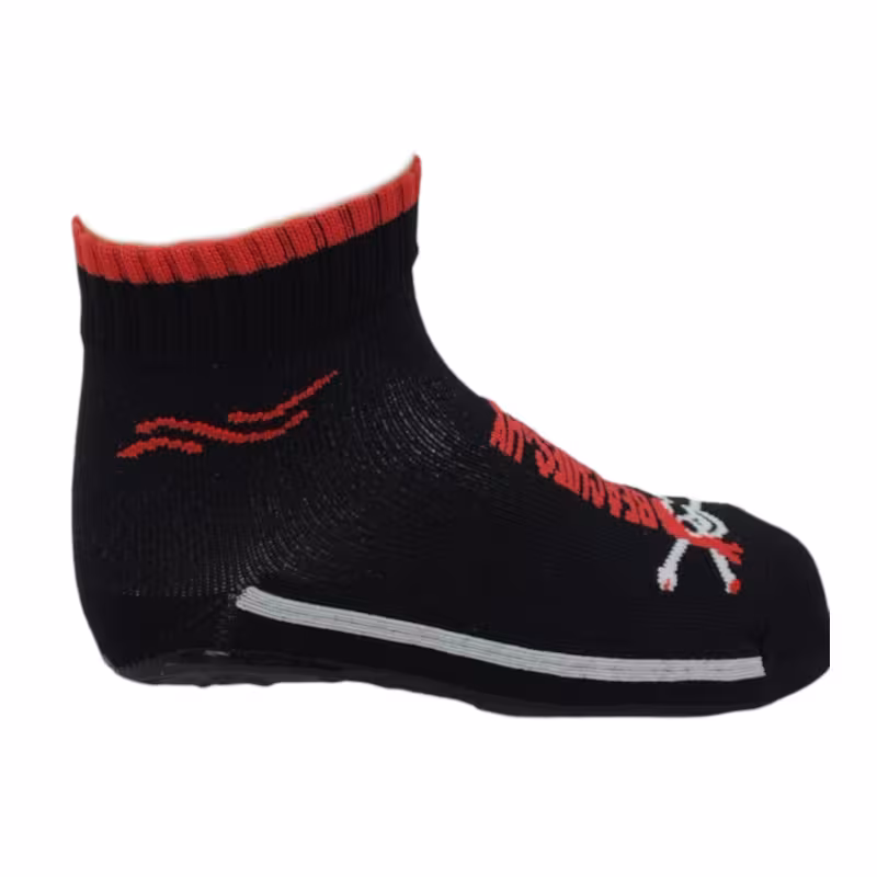 Beachies Watt-/Strandsocke mit schnittfester Sohle für Kinder in schwarz mit Pirat in rot weiss