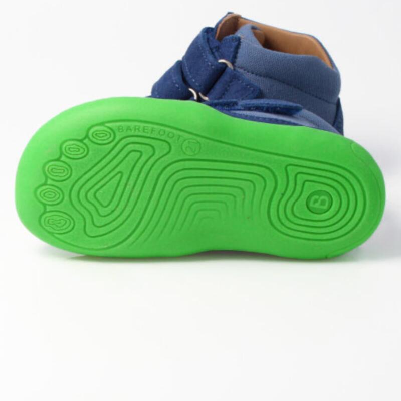 Blifestyle Kodiak, Kinderbarfußschuh aus unempfindlichen Leder  in blau mit grüner Sohle